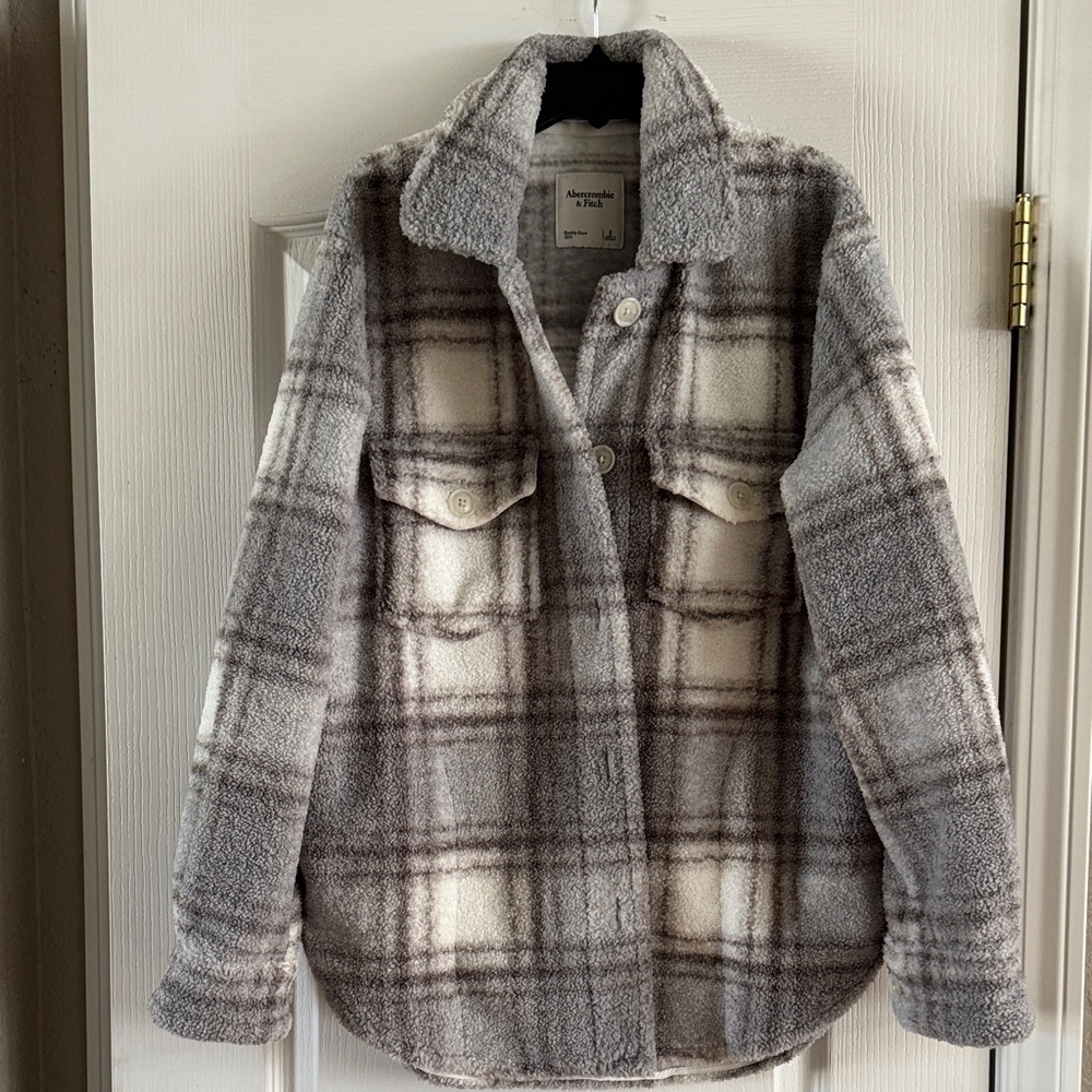Abercrombie & Fitch Cream and Gray Plaid Teddy Jacket